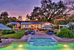 Sonoma Creek Retreat NEW LISTING